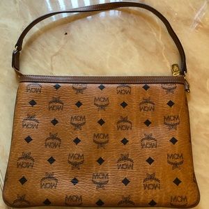 MCM Medium Pouch (authentic)